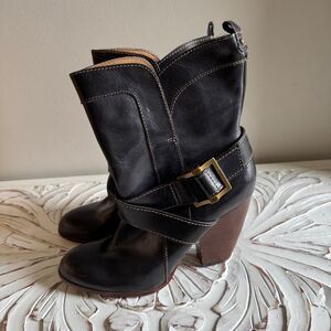 Frye brown leather Andrea mid calf boots size 10